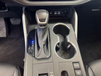 2024 Toyota Highlander Hybrid XLE