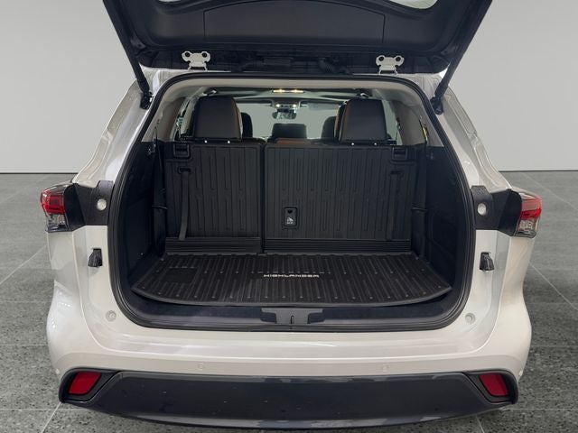 2024 Toyota Highlander Limited