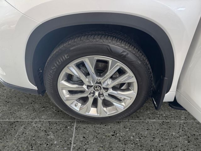 2024 Toyota Highlander Limited
