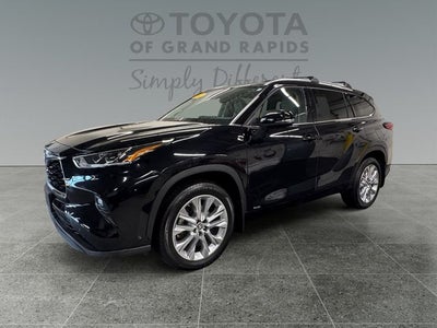 2023 Toyota Highlander Hybrid Limited