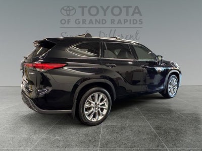 2023 Toyota Highlander Hybrid Limited