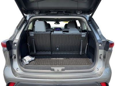 2026 Toyota Highlander Hybrid Limited