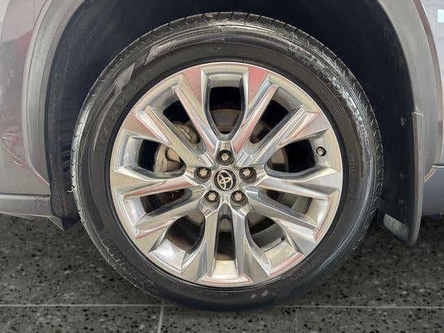 2022 Toyota Highlander Hybrid Limited