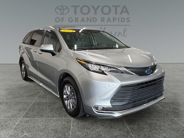 2023 Toyota Sienna XLE 7 Passenger