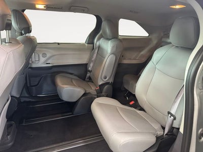 2023 Toyota Sienna XLE 7 Passenger