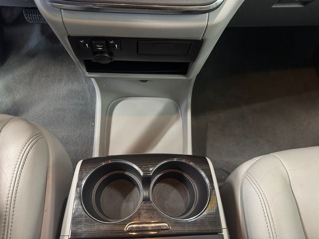 2019 Toyota Sienna XLE 8 Passenger