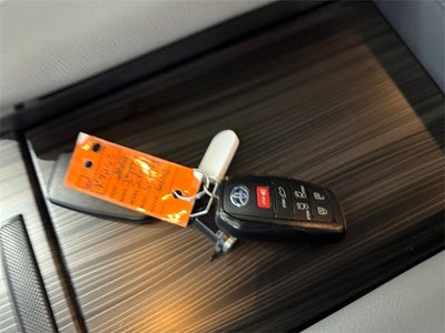 2022 Toyota Sienna Limited 7 Passenger