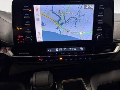 2022 Toyota Sienna Limited 7 Passenger