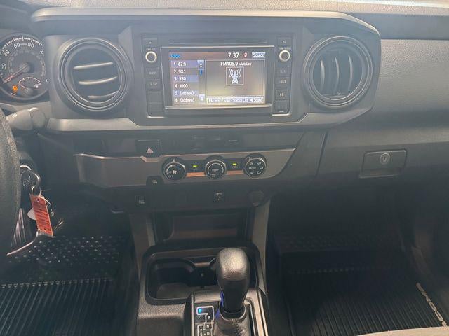2017 Toyota Tacoma SR