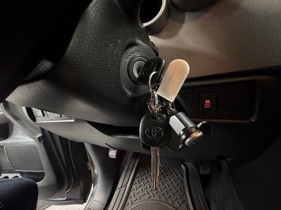 2013 Toyota Tundra Grade 4.6L V8
