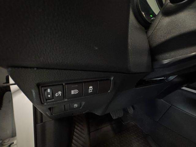 2023 Toyota Corolla Cross Hybrid SE