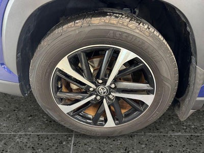 2024 Toyota Corolla Cross Hybrid XSE