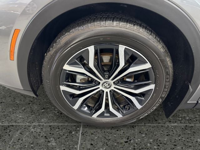 2024 Toyota Crown Limited