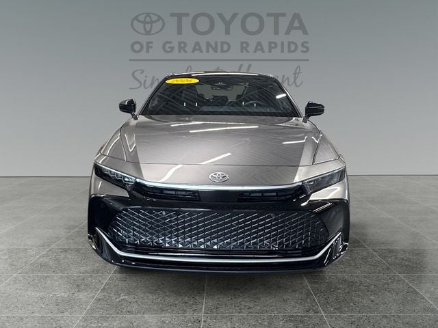 2026 Toyota Crown Platinum
