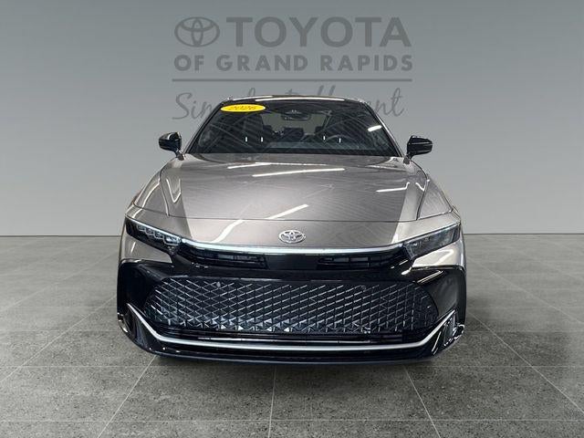 2026 Toyota Crown Platinum