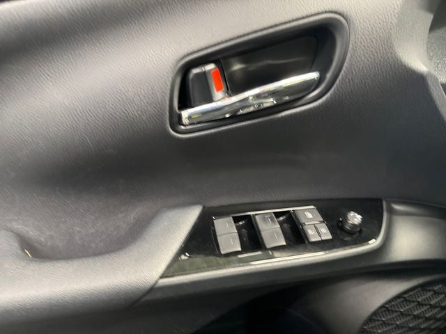 2019 Toyota Prius XLE AWD-e