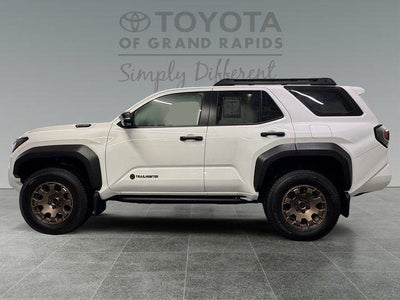 2025 Toyota 4Runner i-FORCE MAX Hybrid Trailhunter
