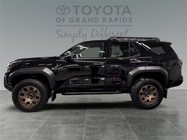 2025 Toyota 4Runner i-FORCE MAX Hybrid Trailhunter