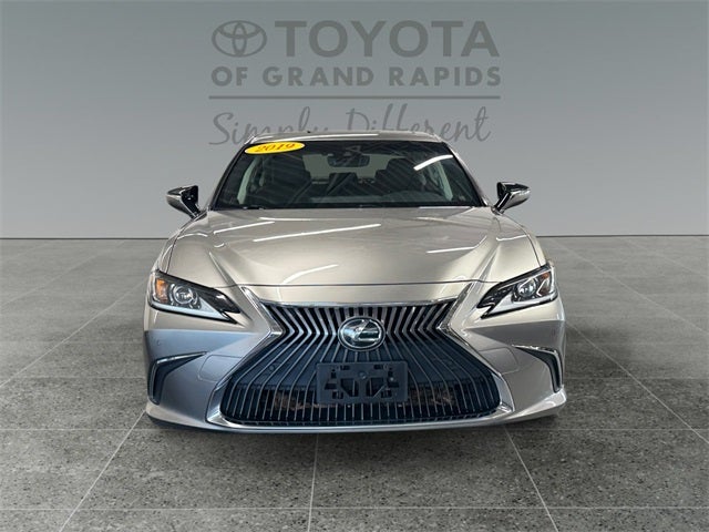 2019 Lexus ES 350