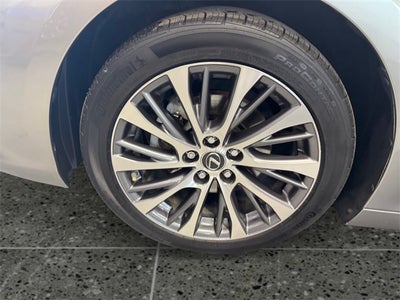 2019 Lexus ES 350