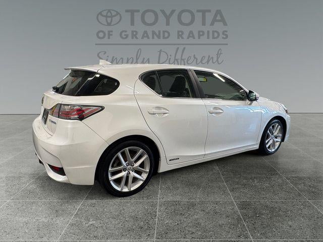 2017 Lexus CT 200h