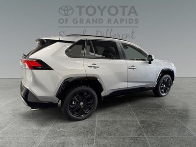 2023 Toyota RAV4 Hybrid SE