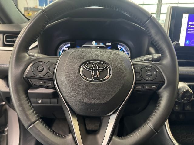 2023 Toyota RAV4 Hybrid SE