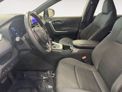 2023 Toyota RAV4 Hybrid SE