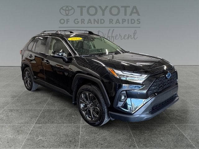 2023 Toyota RAV4 XLE Premium
