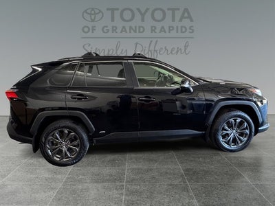 2023 Toyota RAV4 Hybrid XLE Premium