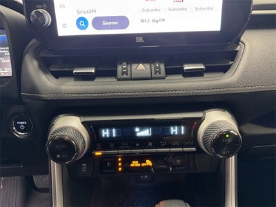 2023 Toyota RAV4 Hybrid Limited