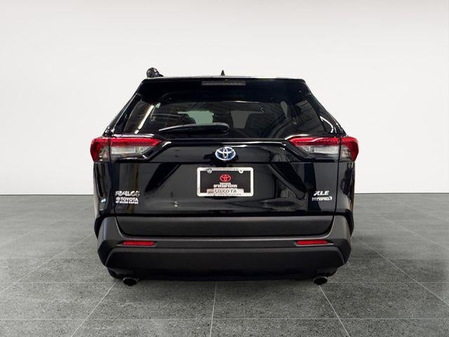 2020 Toyota RAV4 Hybrid XLE