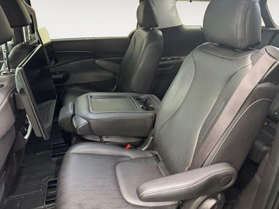 2025 Kia Carnival SX