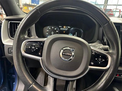 2019 Volvo XC60 Hybrid T8 R-Design