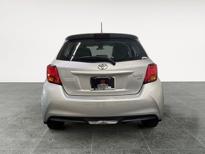 2017 Toyota Yaris LE