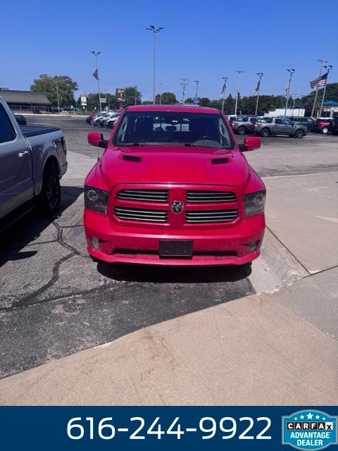 2014 RAM 1500 Sport 5.7 Liter V8 Hemi Crew Cab 4WD
