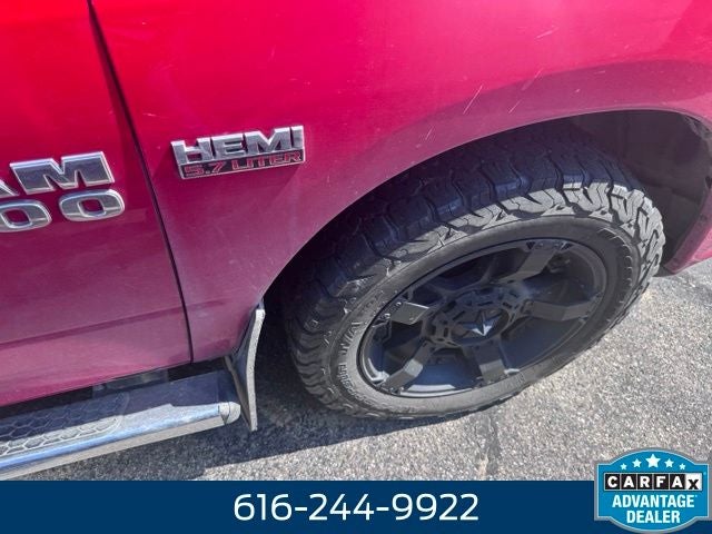 2014 RAM 1500 Sport 5.7 Liter V8 Hemi Crew Cab 4WD