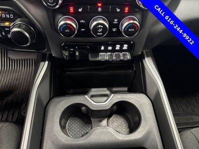 2021 RAM 1500 Big Horn/Lone Star 5.7 Liter V8 Hemi Quad Cab 4WD