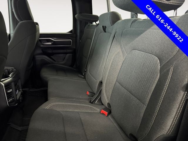 2021 RAM 1500 Big Horn/Lone Star 5.7 Liter V8 Hemi Quad Cab 4WD