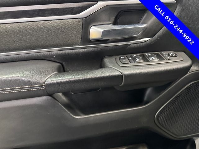 2021 RAM 1500 Big Horn/Lone Star 5.7 Liter V8 Hemi Quad Cab 4WD