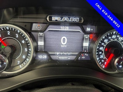 2021 RAM 1500 Big Horn/Lone Star 5.7 Liter V8 Hemi Quad Cab 4WD