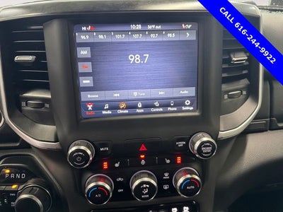 2021 RAM 1500 Big Horn/Lone Star 5.7 Liter V8 Hemi Quad Cab 4WD