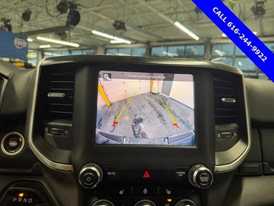 2019 RAM 1500 Big Horn/Lone Star 5.7 Liter V6 Hemi Crew Cab 4WD