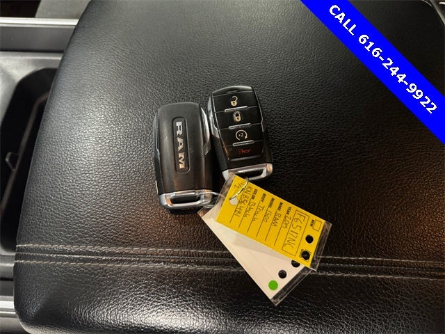 2019 RAM 1500 Big Horn/Lone Star 5.7 Liter V6 Hemi Crew Cab 4WD