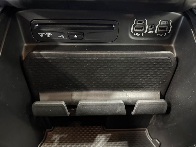 2019 RAM 1500 Big Horn/Lone Star 5.7 Liter V8 Hemi Crew Cab 4WD