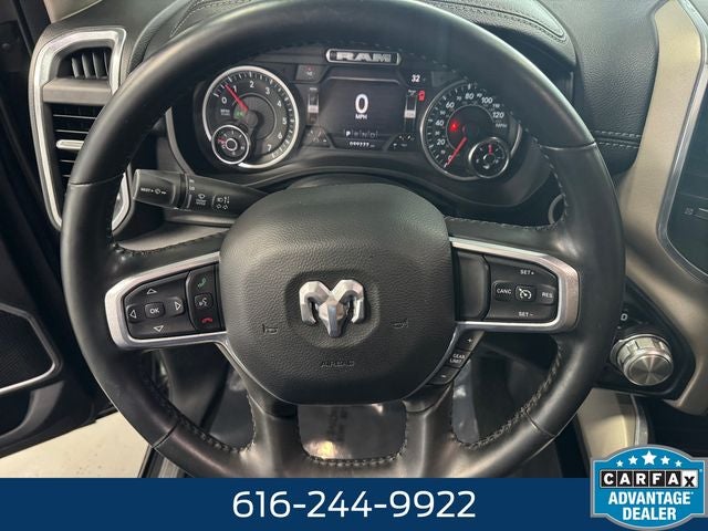 2022 RAM 1500 Laramie 5.7 Liter V8 Hemi Crew Cab 4WD