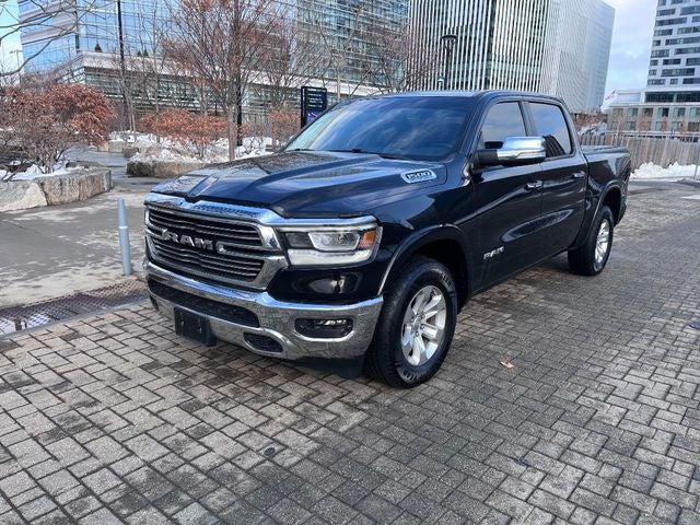 2022 RAM 1500 Laramie 5.7 Liter V8 Hemi Crew Cab 4WD