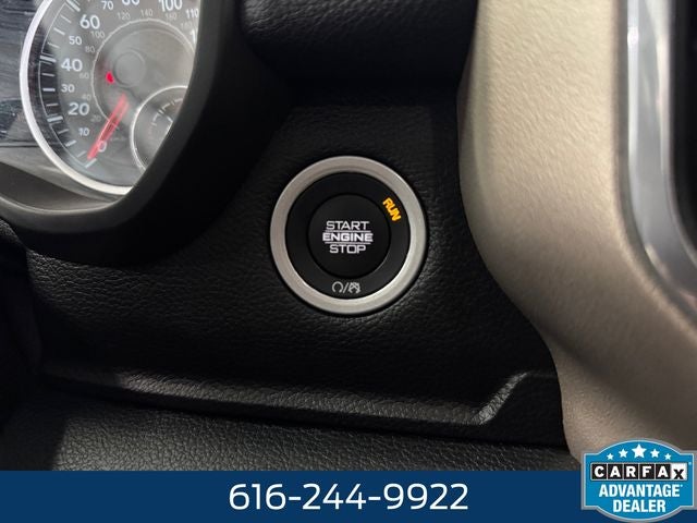 2022 RAM 1500 Laramie 5.7 Liter V8 Hemi Crew Cab 4WD