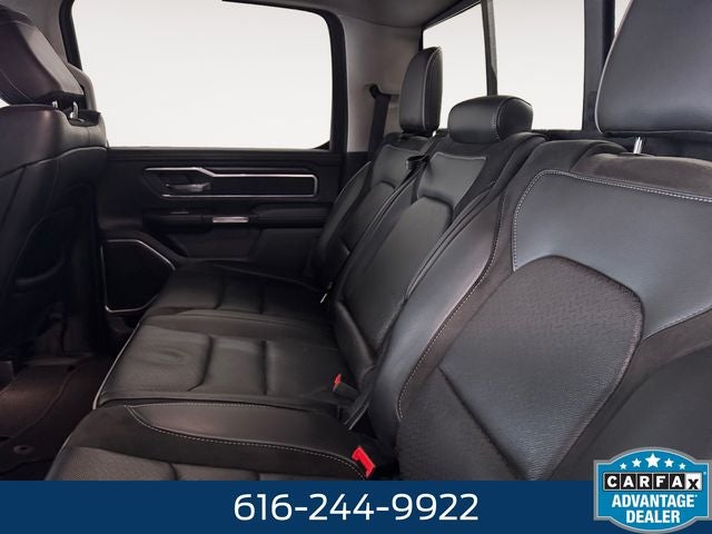 2022 RAM 1500 Laramie 5.7 Liter V8 Hemi Crew Cab 4WD