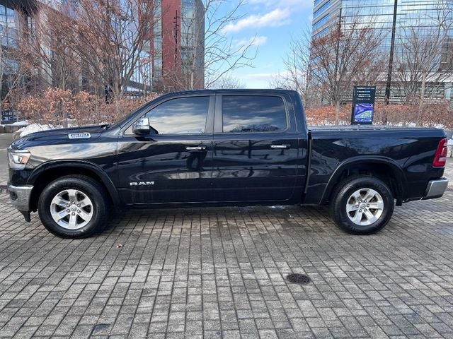 2022 RAM 1500 Laramie 5.7 Liter V8 Hemi Crew Cab 4WD